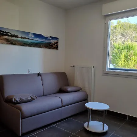 St Raphael Studio 30m2 Climatise 3 Personnes Pisci Διαμέρισμα