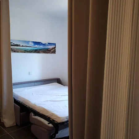 St Raphael Studio 30m2 Climatise 3 Personnes Pisci *