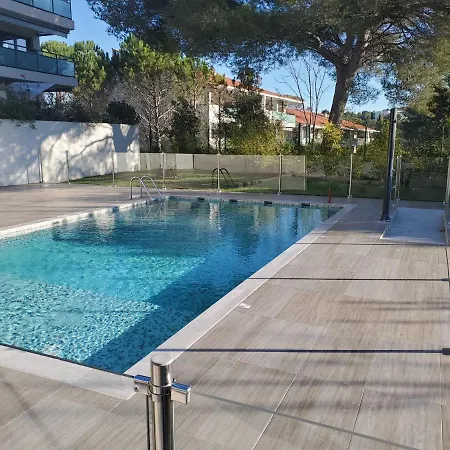 St Raphael Studio 30m2 Climatise 3 Personnes Pisci アパート *
