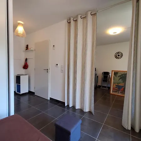 St Raphael Studio 30m2 Climatise 3 Personnes Pisci アパート Saint-Raphaël